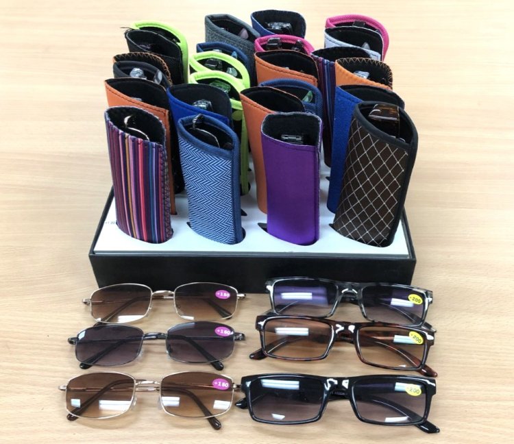36 Pairs Tinted UV Protection Reading Glasses with Soft Case & Display Tray